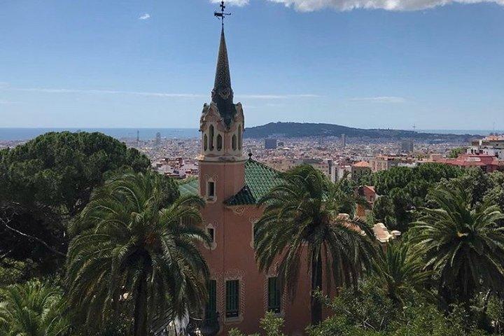 Barcelona Half-Day Sightseeing Private Tour