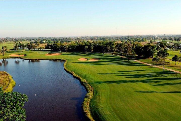 A Day Golfing in Siem Reap