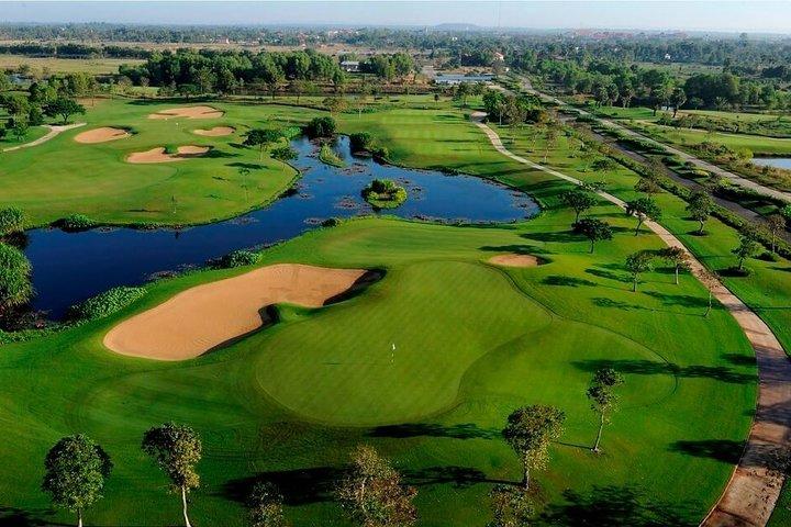 A Day Golfing in Siem Reap