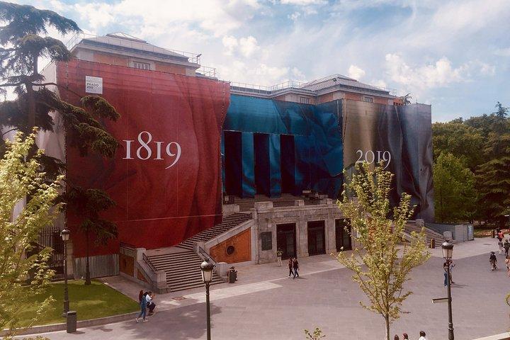 Private Guided Tour of the Prado Museum in Madrid with fast entrances and pick up at the hotel.
