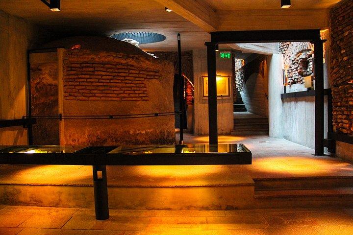 Private City Tour Including The Old Underground Tunnels of Buenos Aires