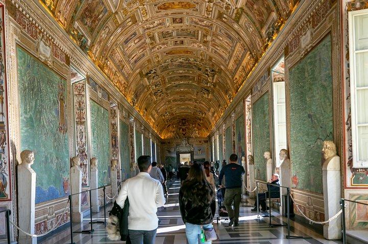 Skip-the-line Vatican Sistine Chapel & One Day Rome Bus Tour
