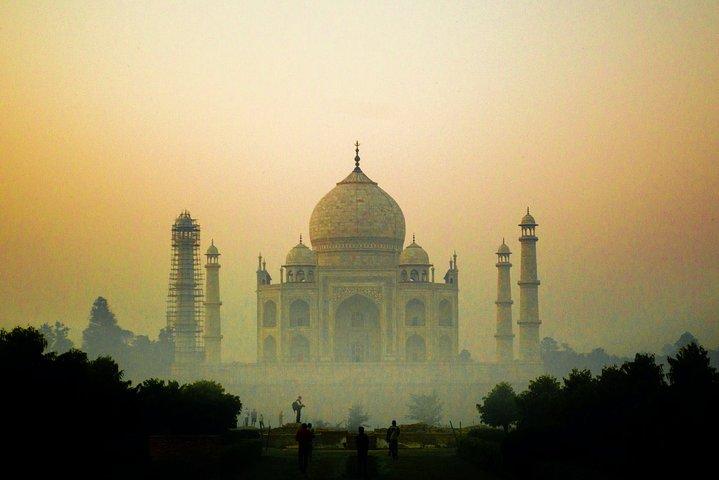 Private Tour of Taj Mahal, Agra Fort And Fatehpur Sikri From Agra