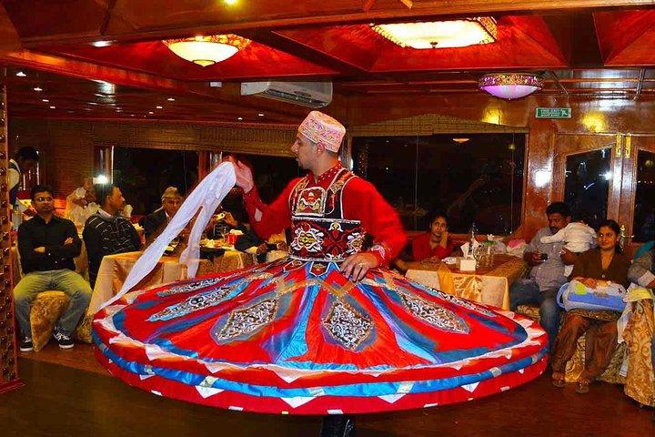 Dhow Cruise Dinner at Creek with Entertainment Shows