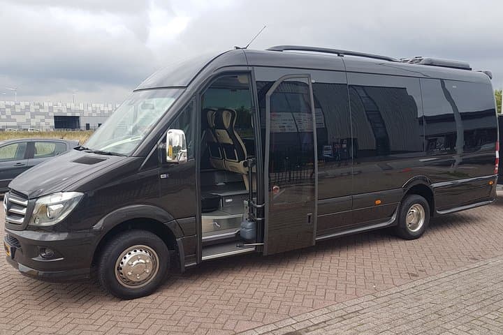 1-15 persons Taxi or Bus Transfer Amsterdam city to Airport
