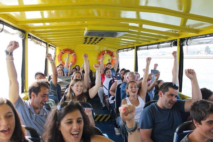 90 Minute Amphibious Sightseeing Tour in Lisbon