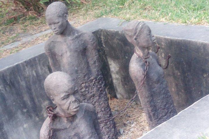 Zanzibar Day trip: Spice farm, Prison island and Stone Town tour