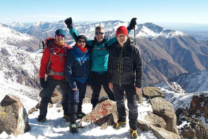 Marrakech: Atlas Mountains Day Trek To Talamrout Summit 2700m