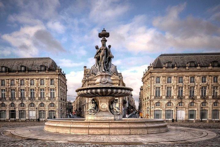 Bordeaux Airport Transfers: Bordeaux to Bordeaux Airport BOD in Luxury Van