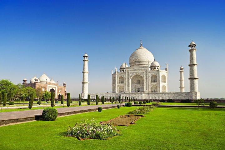 Private Tour of Taj Mahal, Agra Fort And Fatehpur Sikri From Agra