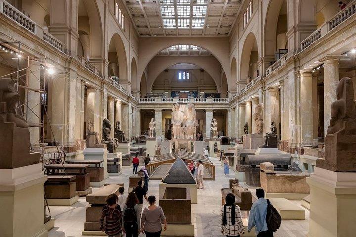 Private Half-Day Tour of Grand Egyptian Museum and Pyramids