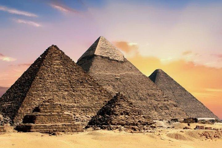 The remaining Wonder of ancient World - Half Day tour Pyramids and Sphinx