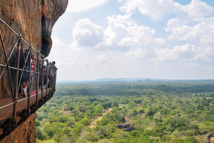 Sigiriya Rock and Village Tour from Mount Lavinia