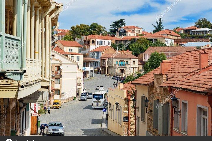 Kakheti: Signagi, Bodbe Monastery, Telavi, Wine Tour. Private tour