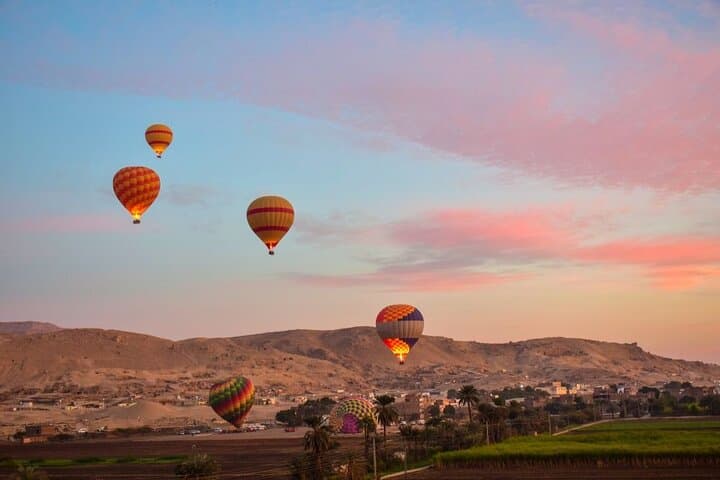 Hot Air Balloon Sunrise Tour in Luxor