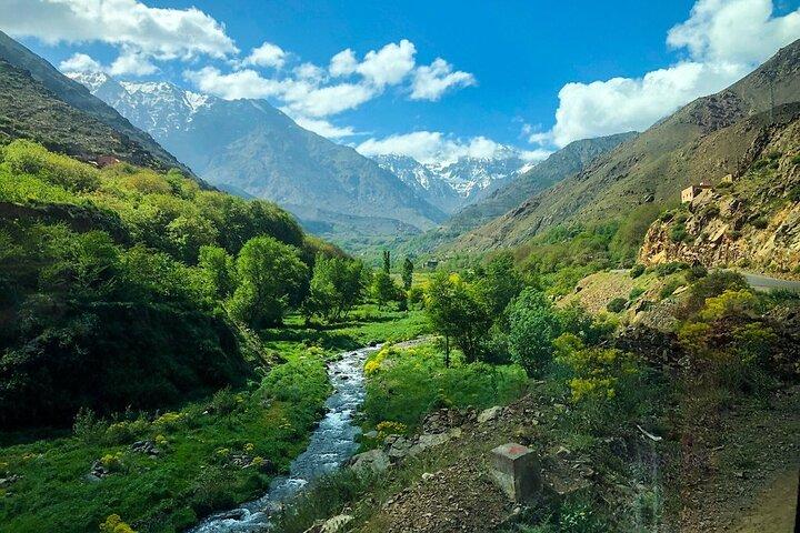 High Atlas Mountains and 4 Valleys Guided Day Trip from Marrakech