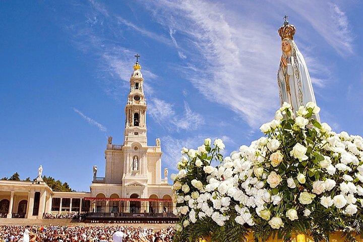 Private day tour Fatima and Obidos from Lisbon