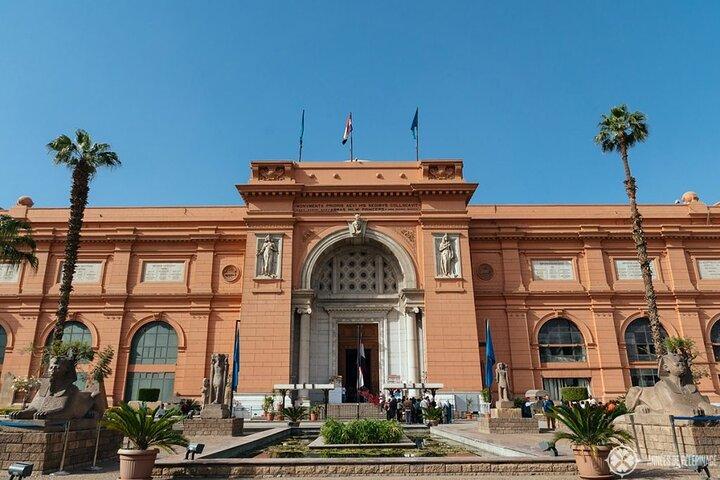 Amazing Full Day tour Egyptian Museum, Citadel of Saladin and Old Cairo