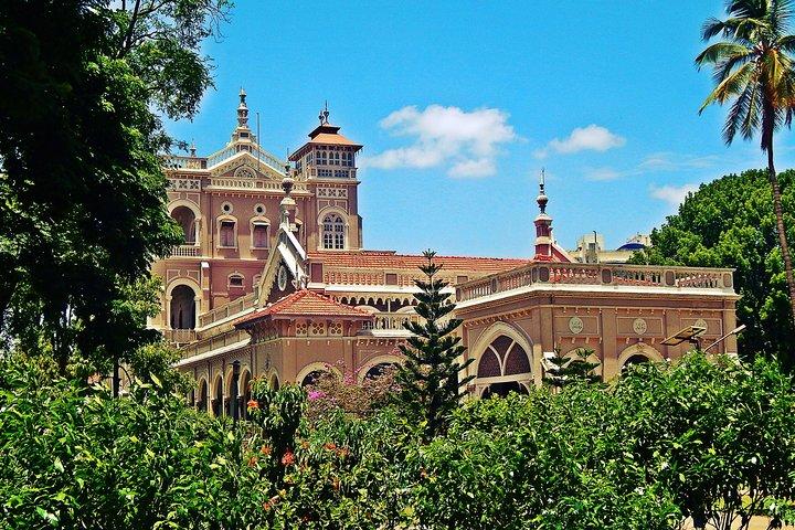 Full-Day Private Sightseeing Tour of Pune
