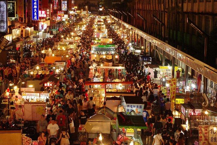 3-hour Hanoi By Night with Motorbike