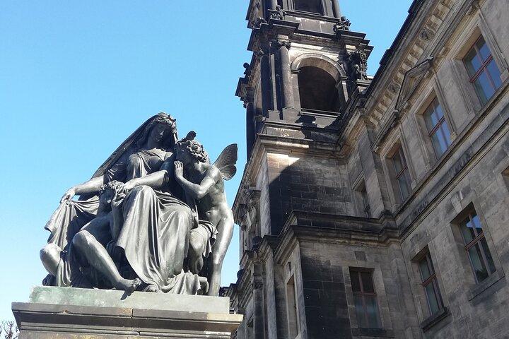 Dresden's 'Balcony of Europe': A Self-Guided Audio Tour along the River Elbe