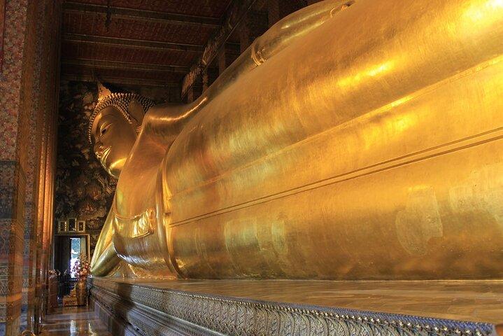 Explore Culture of Bangkok with Private Guide and Driver