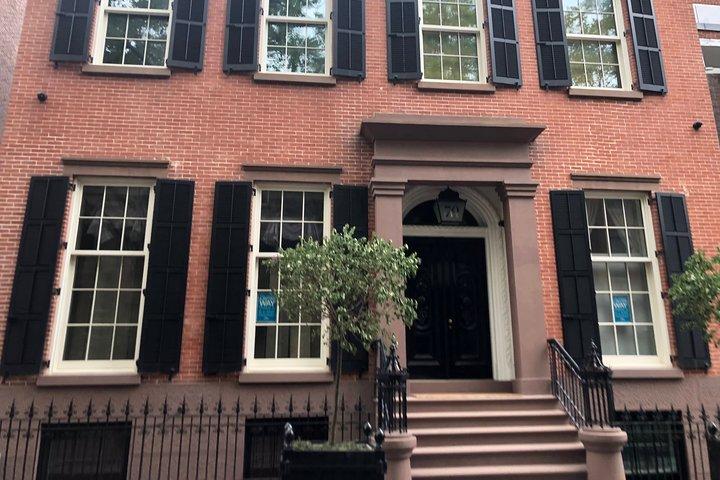 Brooklyn Heights: A Self-Guided Tour from the Promenade to Truman Capote's house