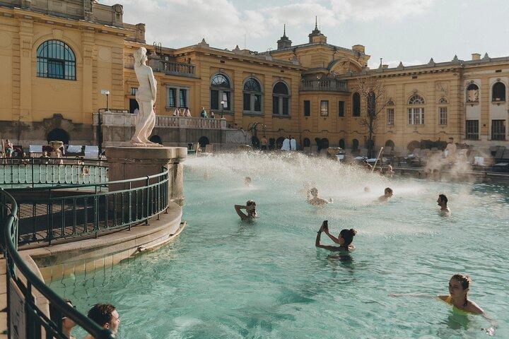 Budapest: Beer Spa with Unlimited Beer + Széchenyi Add-on