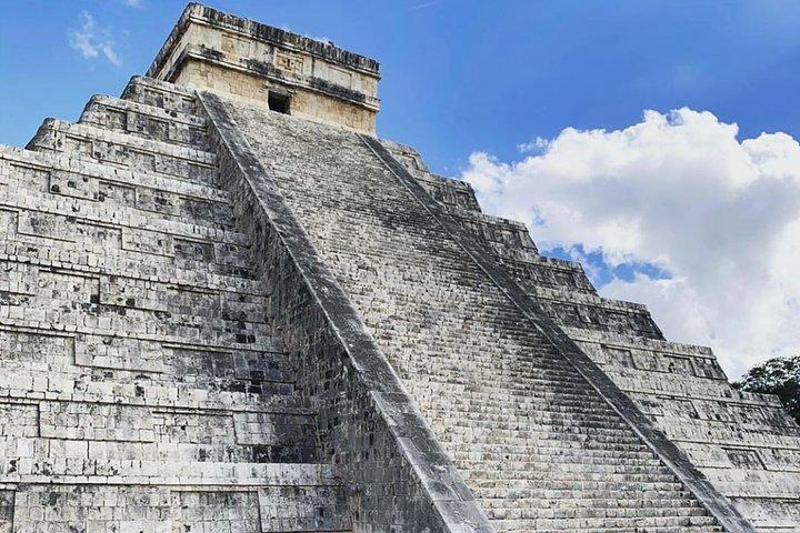Chichen Itza Mayan adventure