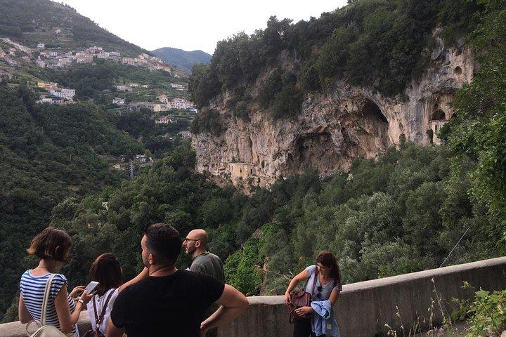 Guided Walking Tour of Ravello at Sunset