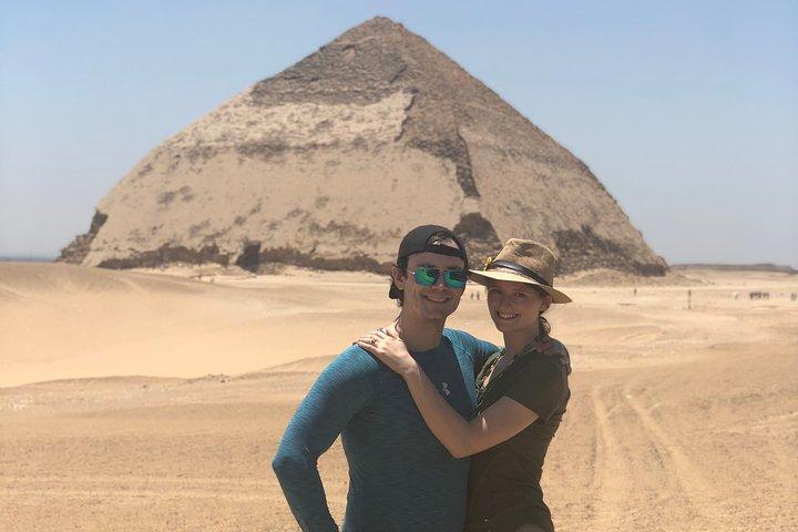 Tour to Memphis , Sakkara and Dahshour Pyramids with Egyptian Lunch from Cairo