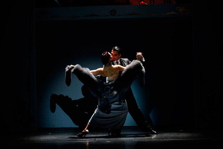 Tango show at: Cafe de los Angelitos (Only Show)