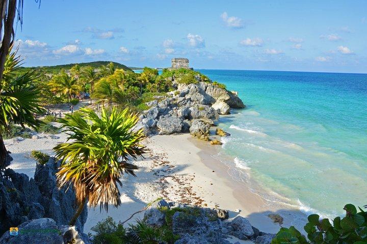 Full-Day Tour 4x1 to Tulum, Coba, Cenote and Playa del Carmen with Lunch