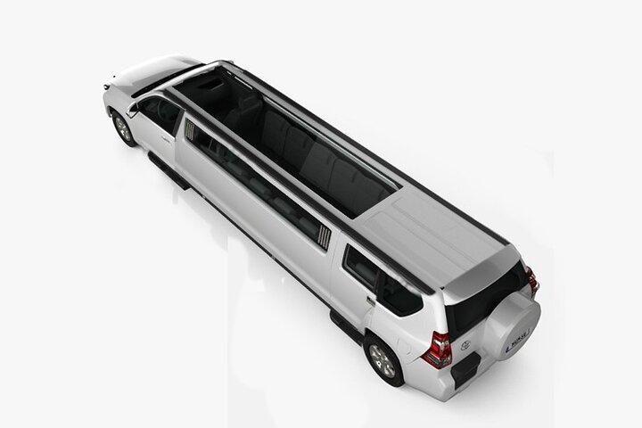 Colombo Airport (CMB) to Colombo City Private Transfer by Toyota Prado Limousine