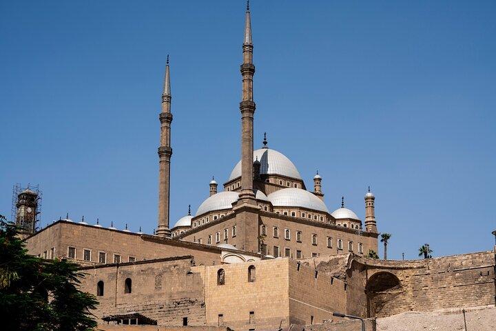 Cairo Day Tour: Salah El Din Citadel, Coptic and Islamic Cairo