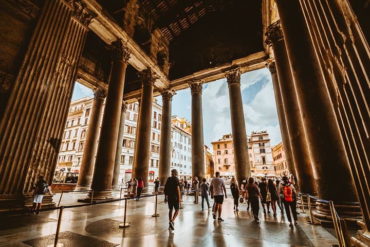 Pantheon and the Best of Rome City Private Tour