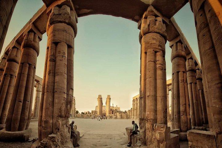 Private guided Day Tour to Luxor from Cairo by Flight.