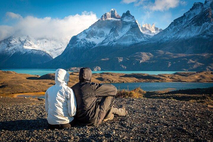 El Calafate: Full-Day Tour to Torres del Paine National Park