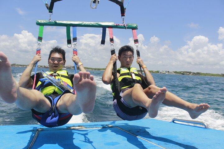 2 in 1 Parasailing and Jet Sky Tour in Cancun
