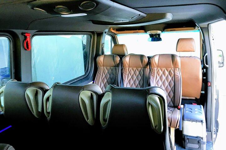 Santorini Hotel/Airport & Port Transfers