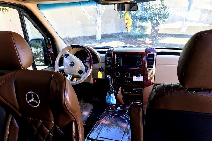 Santorini Hotel/Port & Airport Transfers