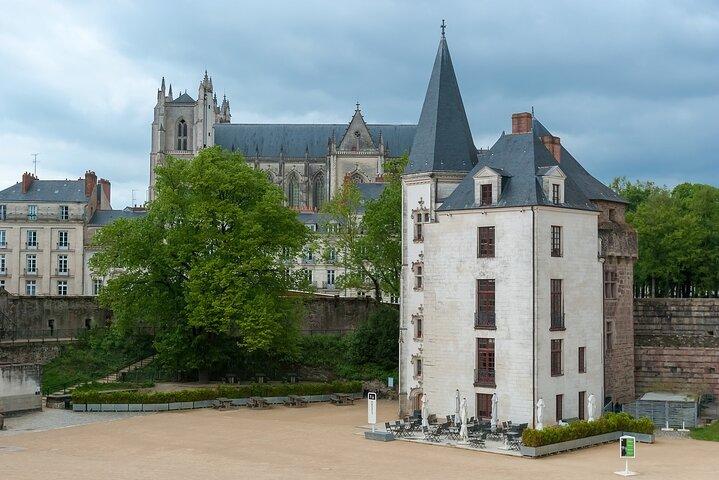 Nantes Private Walking Tour With A Professional Guide