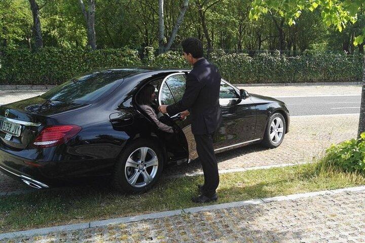 Private Transfer from San Sebastian city to Bilbao Airport