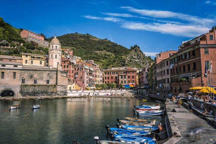 Private Day Trip to Cinque Terre and Pisa from Florence