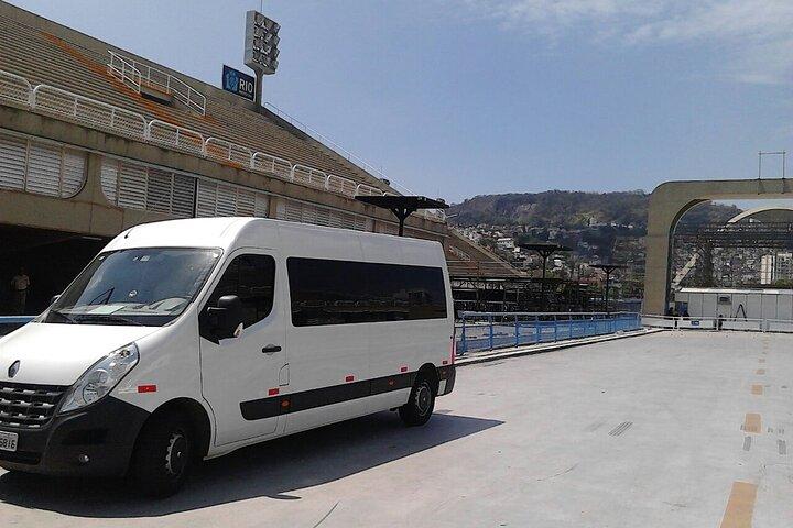 Rio de Janeiro: Private Minivan Transfer To/From Airport