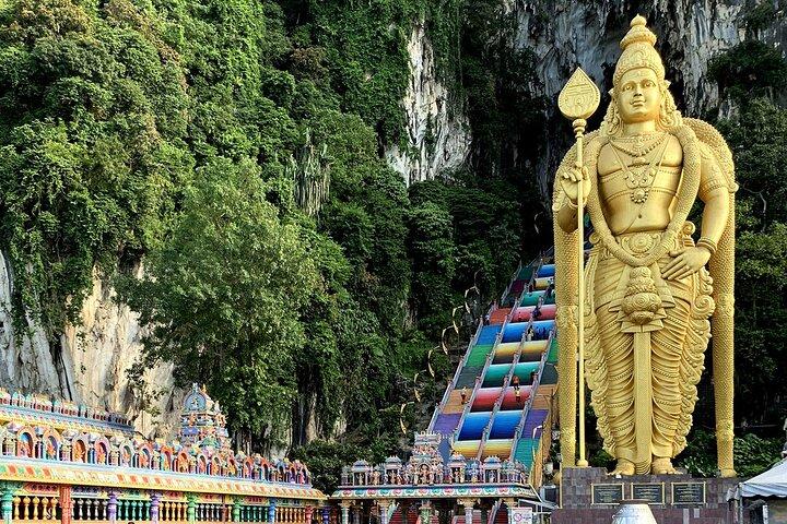 Kuala Lumpur Airport Transfers : Kuala Lumpur to Airport KUL in Business Van