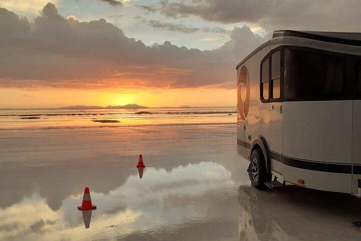 Luxury 2 Days Trip from La Paz to Uyuni Salt Flats by Flight