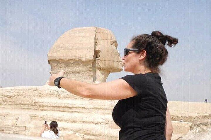 Fabulous 4-Days Private Tours to Cairo, Alexandria and Luxor by Sitting Train