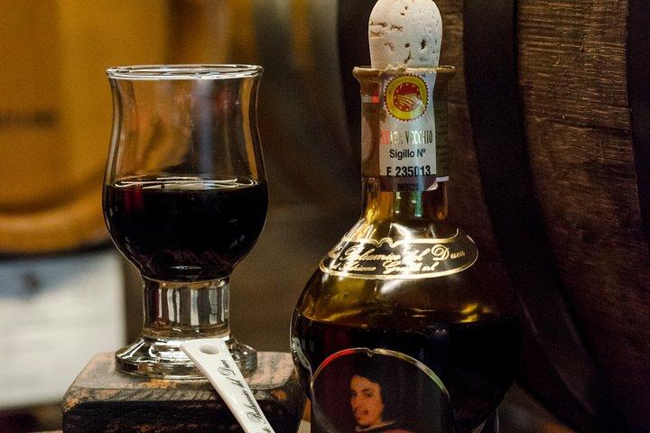 Balsamic Vinegar Cellar Guided tour and tasting in Modena