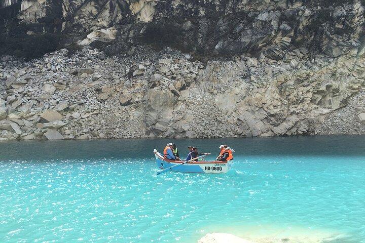 Laguna Parón (Full Day)